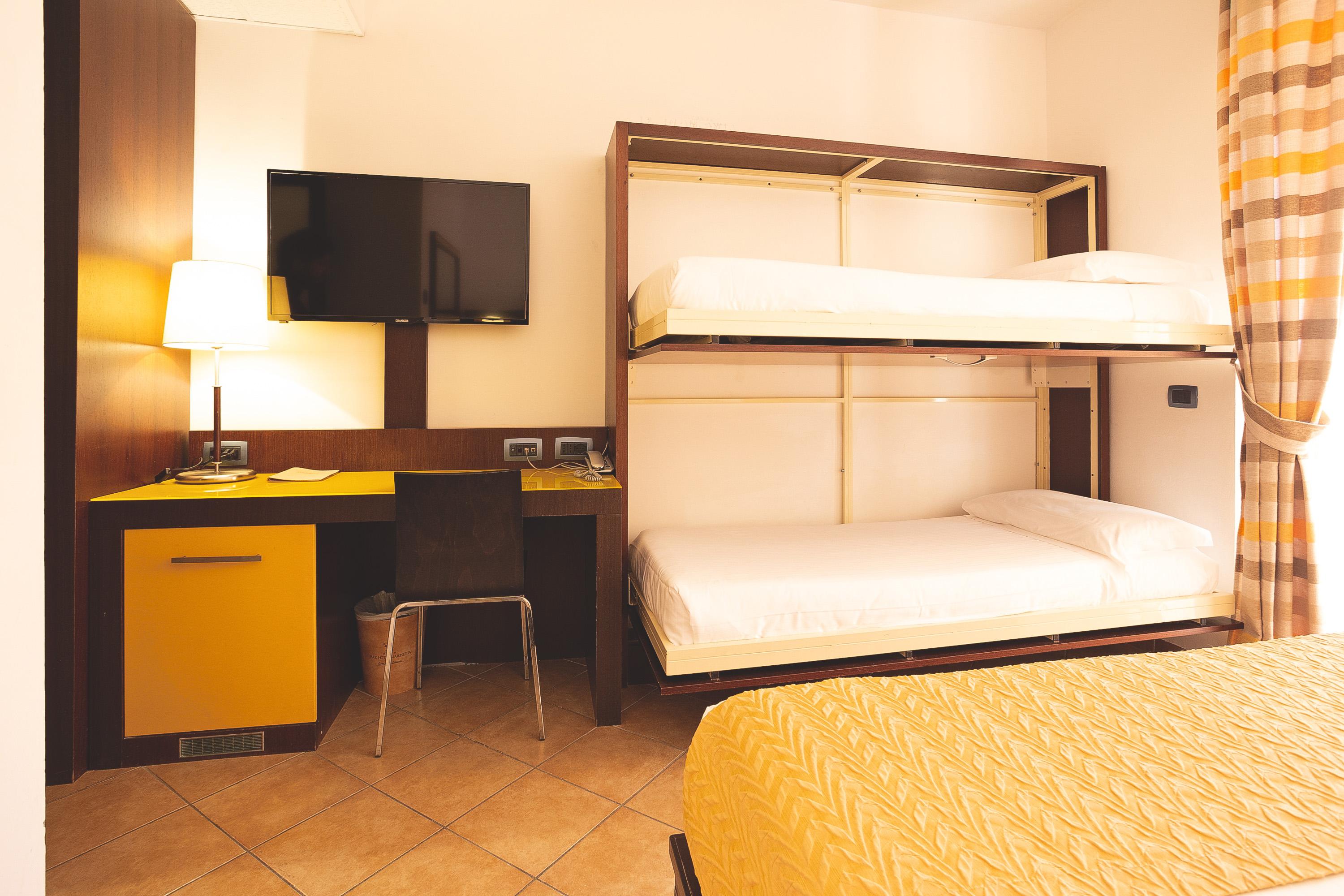 Park Marinetta - & 4* Marina Di Bibbona